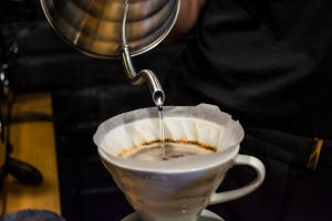 Wichtige Schritte für die Kaffeezubereitung mit dem Handfilter